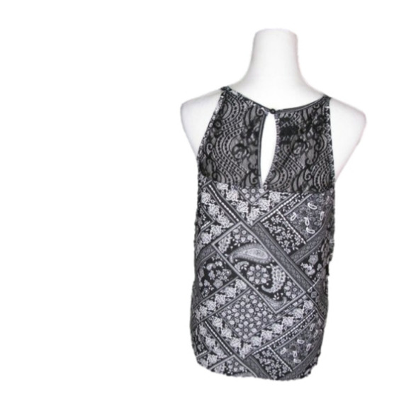 IZ Byer Black/White Paisley Sleeveless Blouse Size Medium - Picture 3 of 5